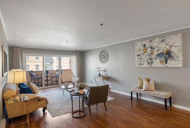 405 91st Street 10, Daly City, CA 94015