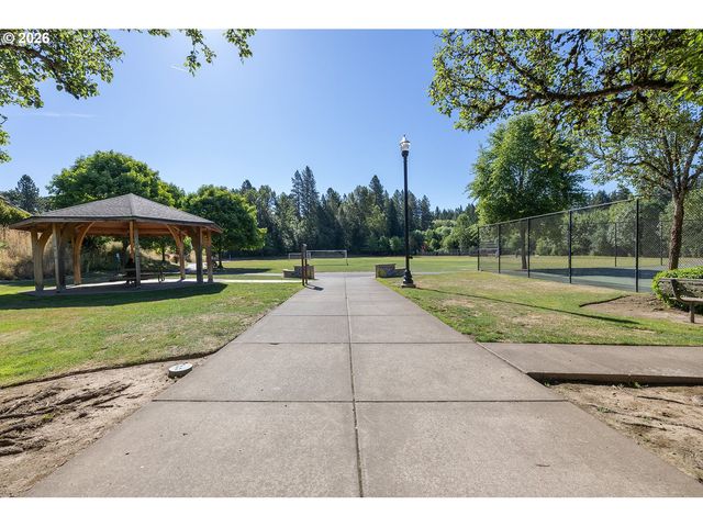 17323 Sw MONTAGUE Way, Portland, OR 97224