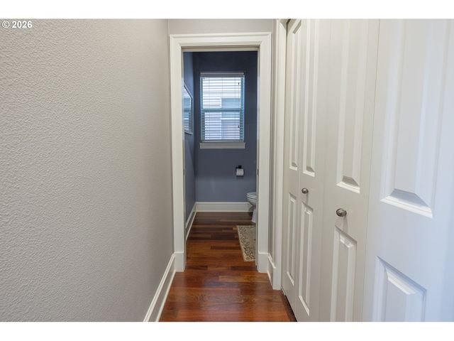 17323 Sw MONTAGUE Way, Portland, OR 97224