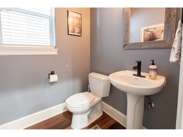 17323 Sw MONTAGUE Way, Portland, OR 97224