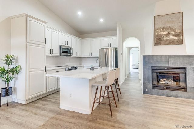23043 E Ontario Drive 105, Aurora, CO 80016