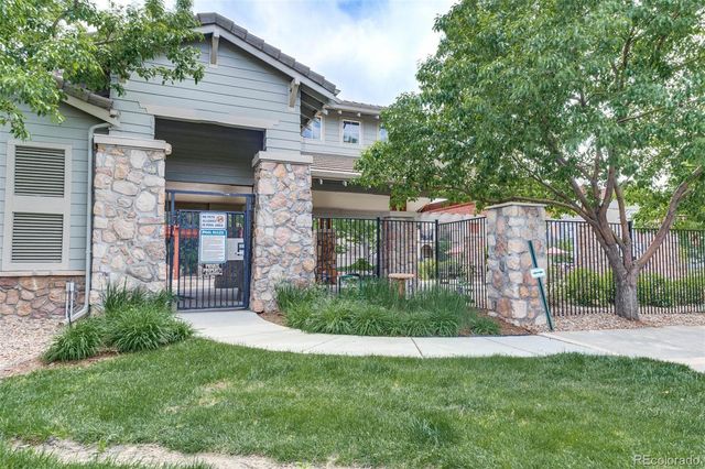23043 E Ontario Drive 105, Aurora, CO 80016