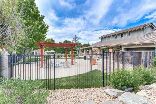 23043 E Ontario Drive 105, Aurora, CO 80016