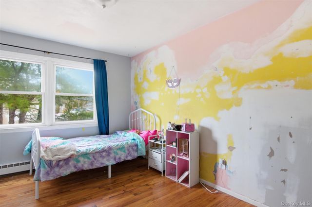 14 Narcissus Road, Rocky Point, NY 11778