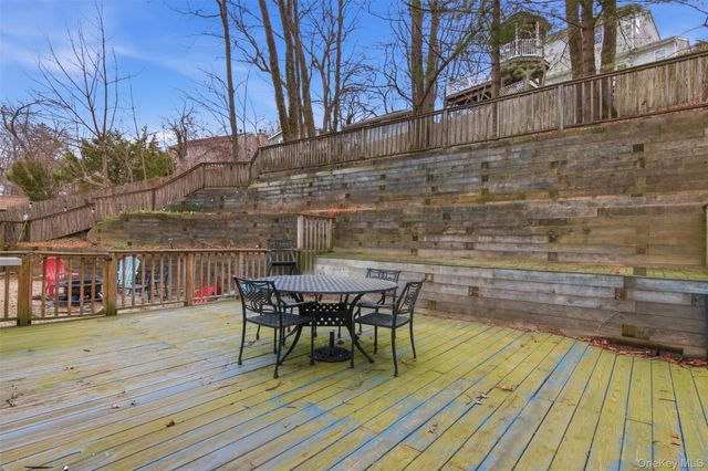 14 Narcissus Road, Rocky Point, NY 11778