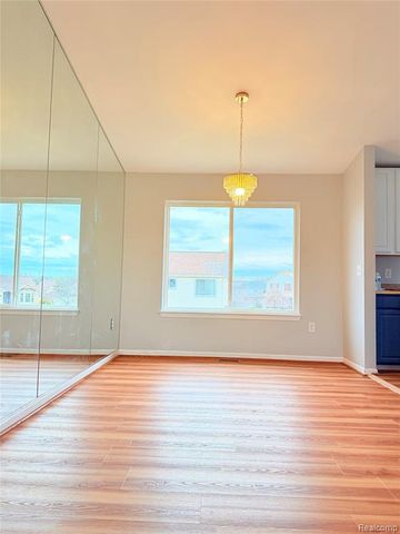 29490 Hunter St, Brownstown, MI 48183