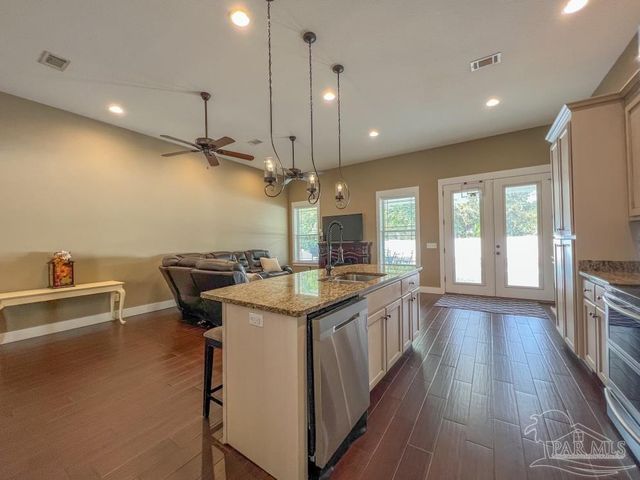 3215 Glen Coe Ct, Milton, FL 32583