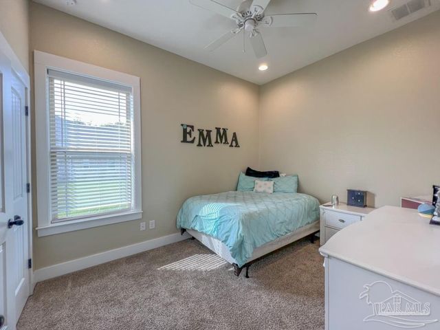 3215 Glen Coe Ct, Milton, FL 32583