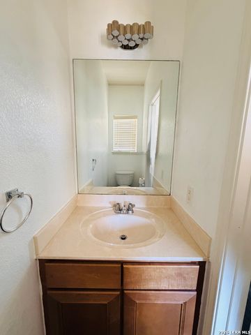 1155 PINNACLE FLS, San Antonio, TX 78260