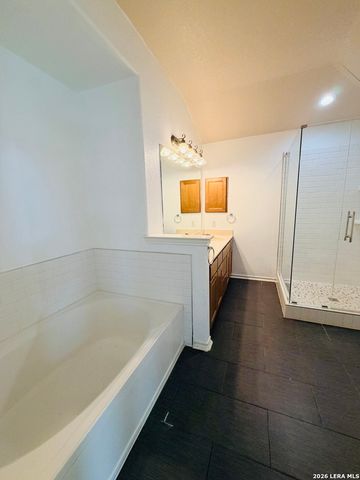 1155 PINNACLE FLS, San Antonio, TX 78260