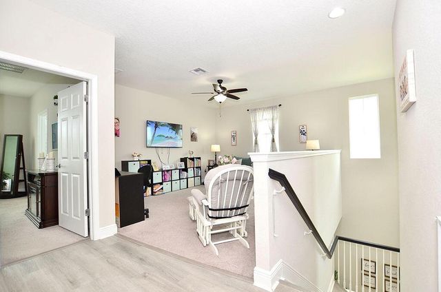 1945 NW Cataluna Circle, Port St. Lucie, FL 34986