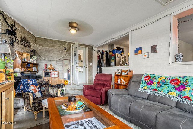 200 Fairacres Drive, Bristol, TN 37620