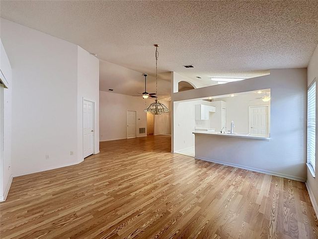3675 EVERSHOLT STREET, Clermont, FL 34711