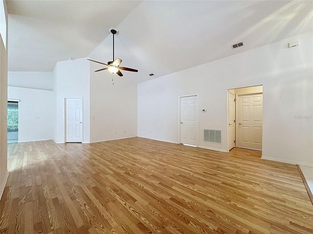 3675 EVERSHOLT STREET, Clermont, FL 34711