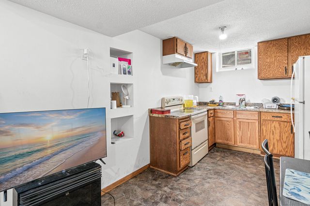 2640 Sheridan Avenue N, Minneapolis, MN 55411