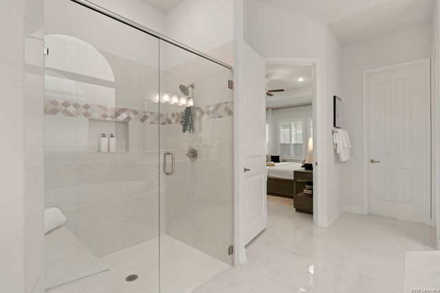 4051 Wood Crk, San Antonio, TX 78257
