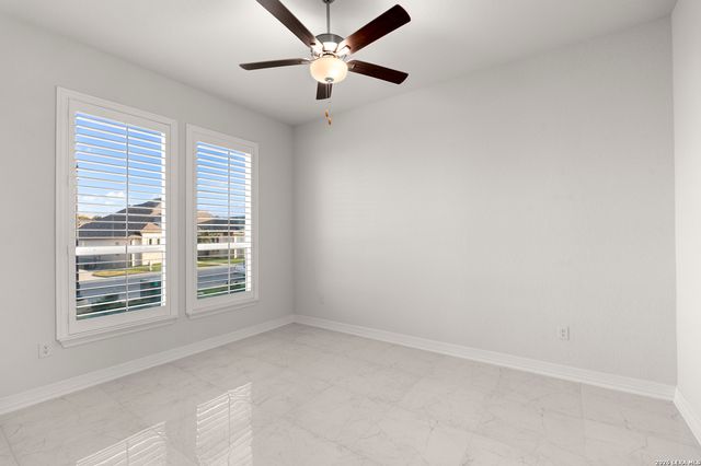 4051 Wood Crk, San Antonio, TX 78257