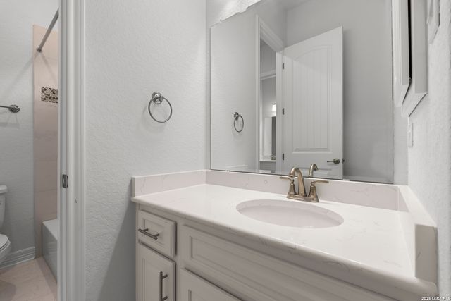 4051 Wood Crk, San Antonio, TX 78257