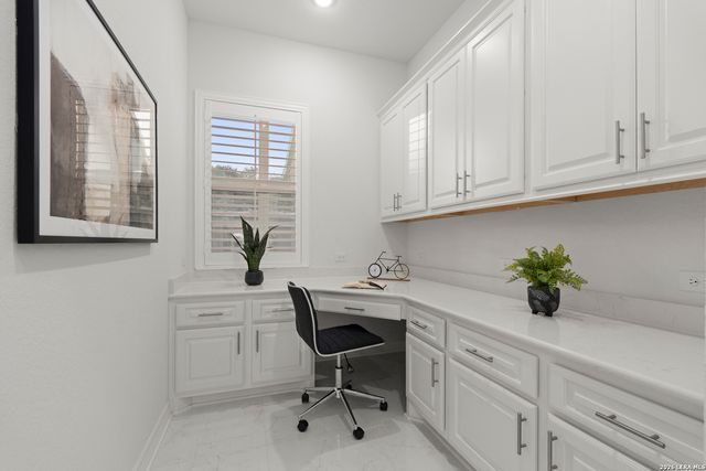 4051 Wood Crk, San Antonio, TX 78257