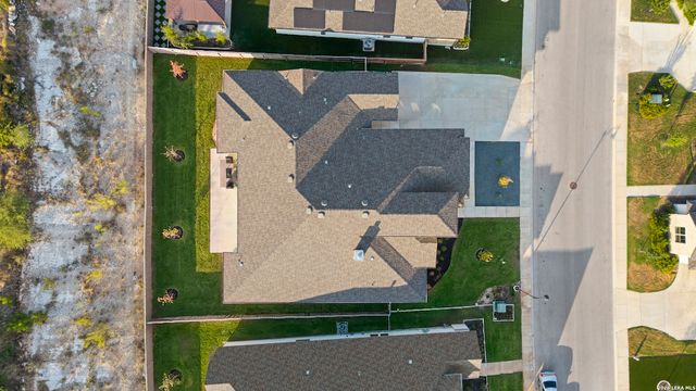 4051 Wood Crk, San Antonio, TX 78257