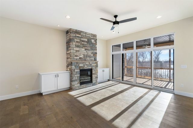 360 Hidden Ridge Drive, Coralville, IA 52241