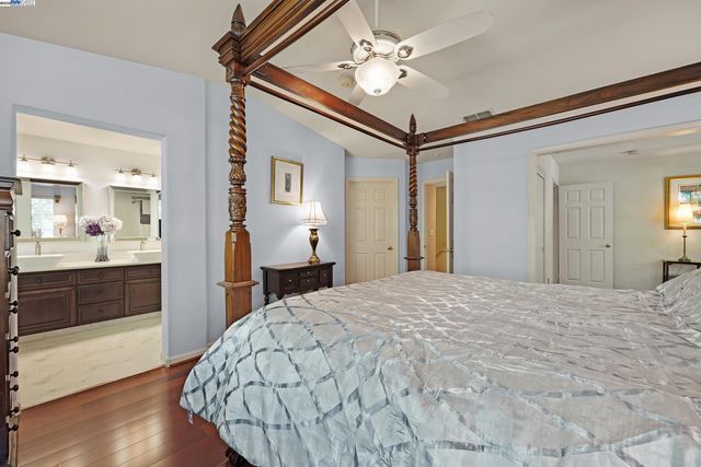 15 Creekside Dr, San Ramon, CA 94583