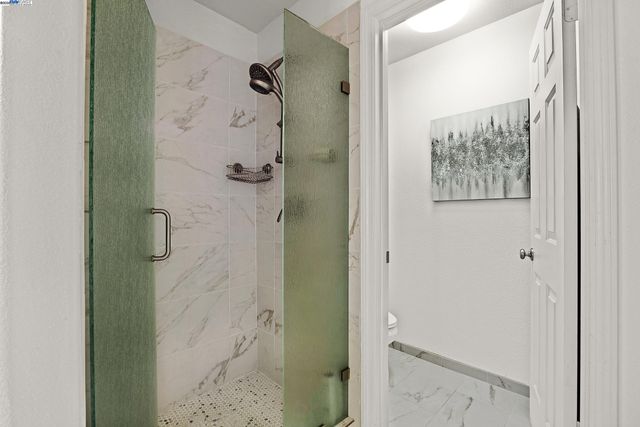 15 Creekside Dr, San Ramon, CA 94583