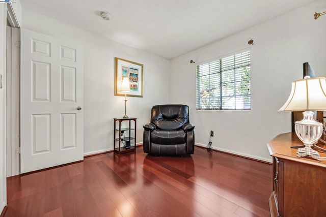 15 Creekside Dr, San Ramon, CA 94583