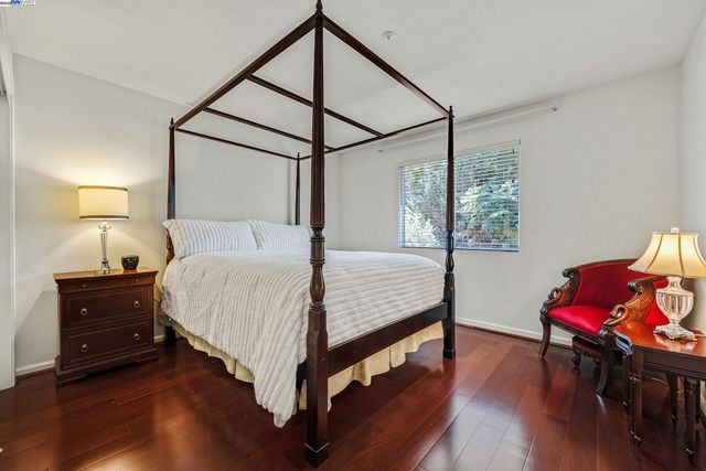 15 Creekside Dr, San Ramon, CA 94583