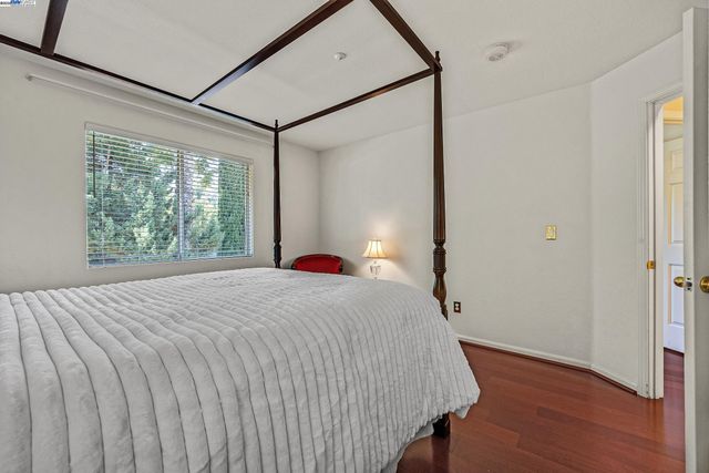 15 Creekside Dr, San Ramon, CA 94583