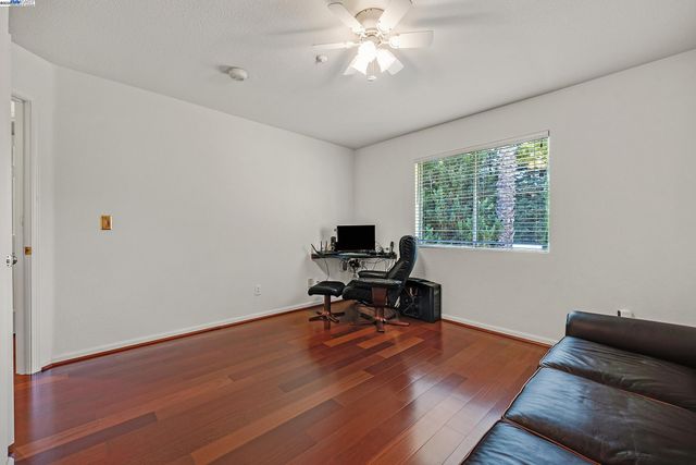 15 Creekside Dr, San Ramon, CA 94583