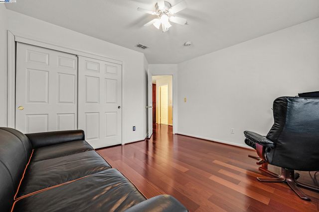 15 Creekside Dr, San Ramon, CA 94583