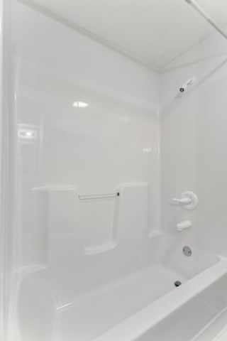 909 Greenview Dr, Fayetteville, TN 37334
