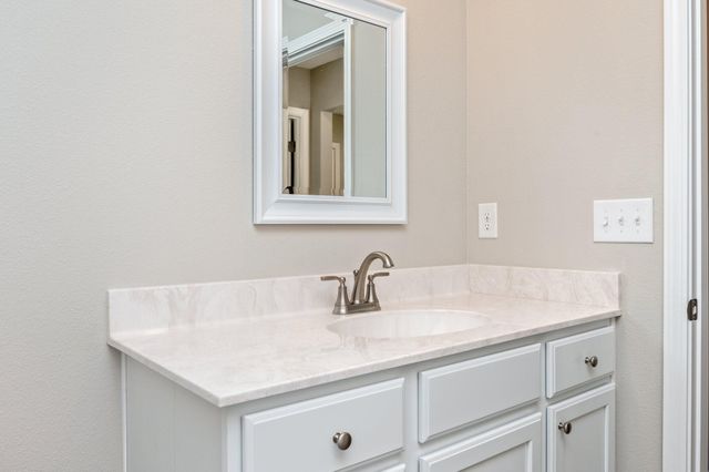 6016 Emmy Lynn Lane, Crestview, FL 32539