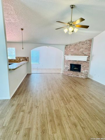 6608 Honey Hl, San Antonio, TX 78229