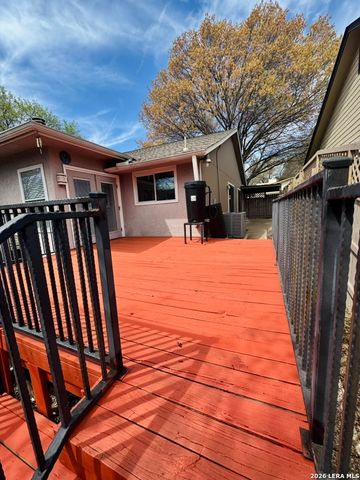 6608 Honey Hl, San Antonio, TX 78229