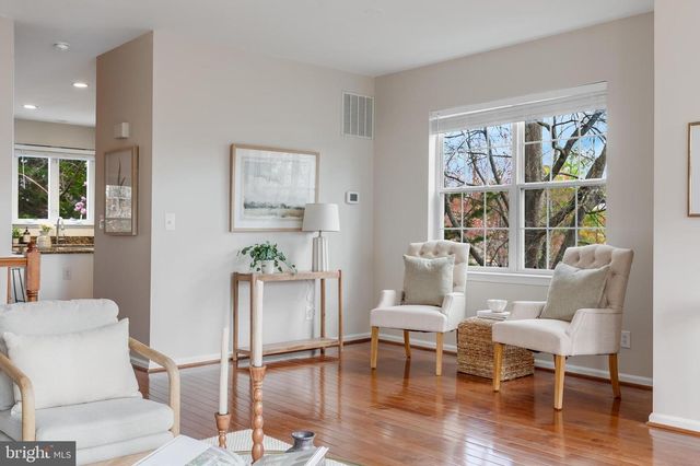 2526 JAMES MONROE CIR, Herndon, VA 20171