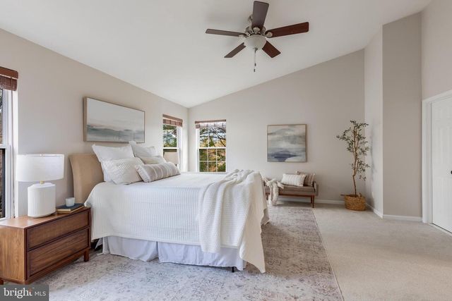 2526 JAMES MONROE CIR, Herndon, VA 20171