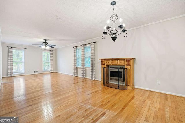 12 Indian Lake Court, Hiram, GA 30141
