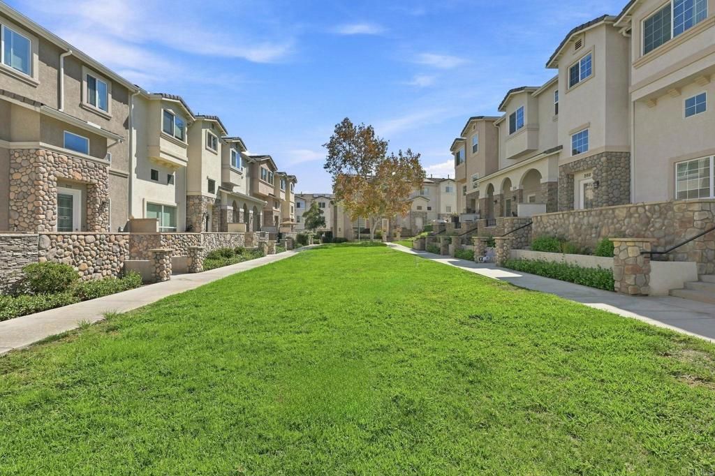 252 Vermont Court, El Cajon, CA 92020 — exterior
