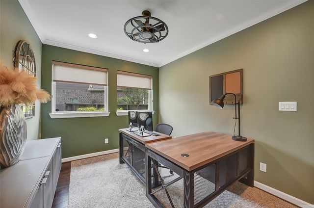 108 Castlegate Lane, Houston, TX 77065