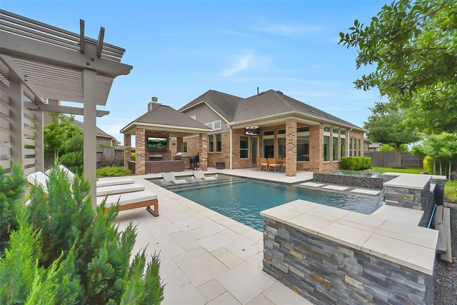 108 Castlegate Lane, Houston, TX 77065