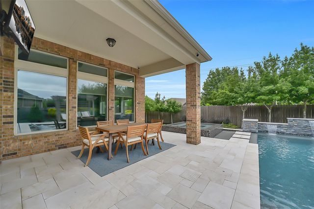 108 Castlegate Lane, Houston, TX 77065