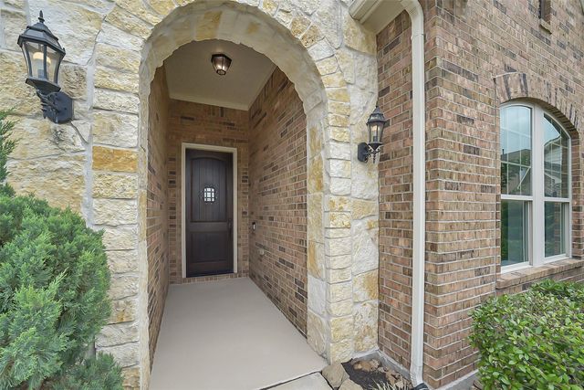 108 Castlegate Lane, Houston, TX 77065