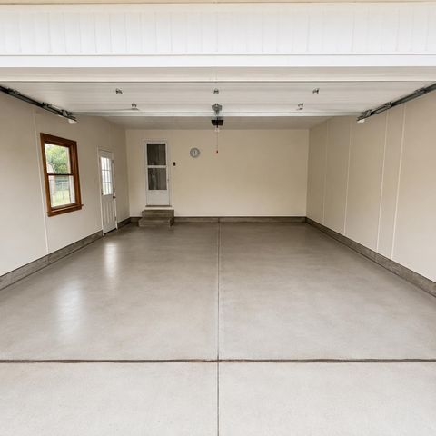 2938 Noreen Drive, Bay City, MI 48706