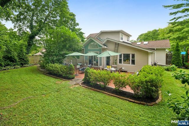 40 Edgewood Avenue, West Orange, NJ 07052
