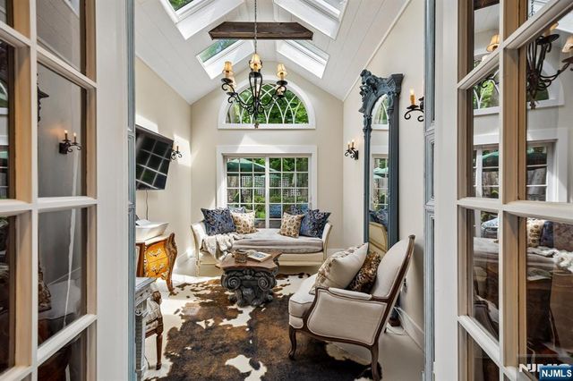 40 Edgewood Avenue, West Orange, NJ 07052
