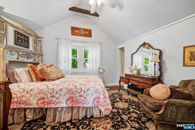 40 Edgewood Avenue, West Orange, NJ 07052