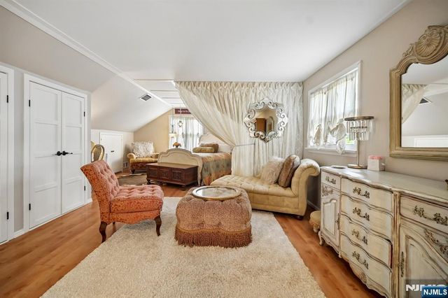 40 Edgewood Avenue, West Orange, NJ 07052