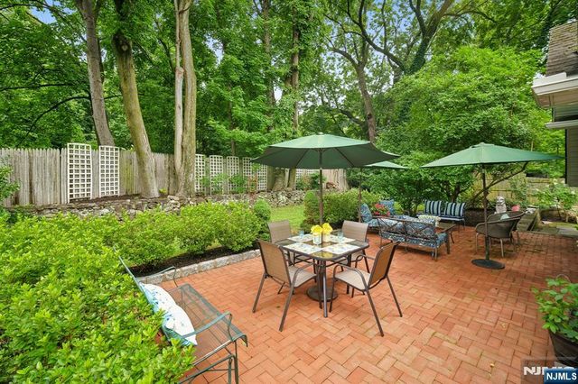 40 Edgewood Avenue, West Orange, NJ 07052